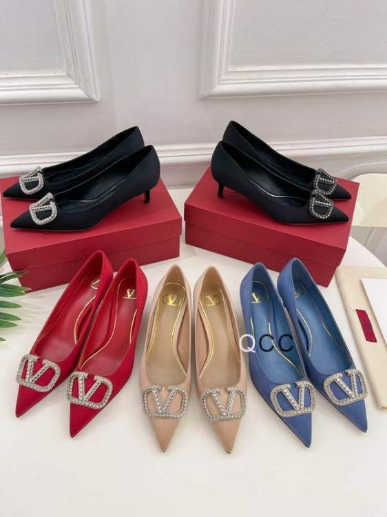 Picture of Valentino Shoes _SKUValentinosz34-415cm5CXC110320171